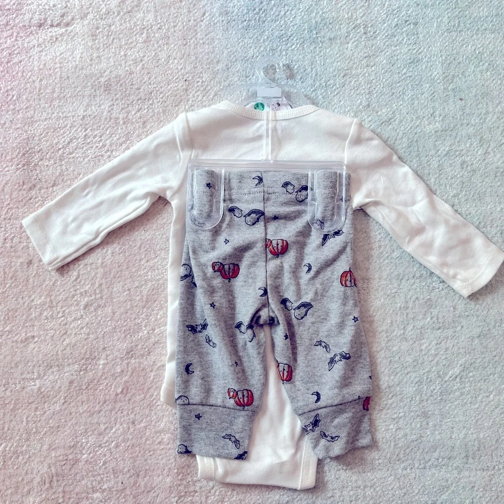 Carters Halloween Outfit - Size 3 Months